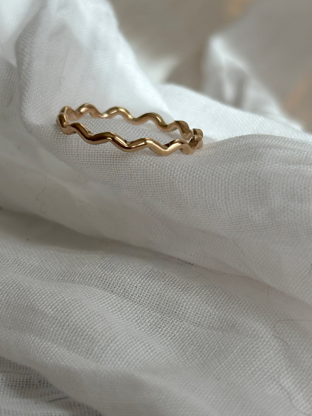 making waves. 14k gold filled stacking ring